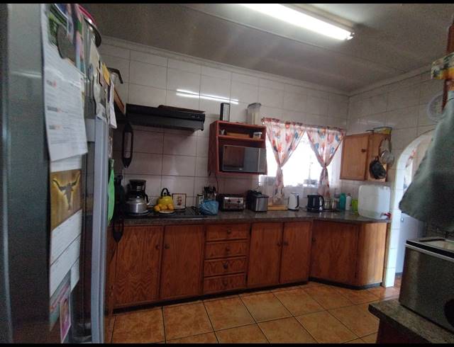 3 BEDROOM FREEHOLD FOR SALE IN TASBET PARK EXT 1